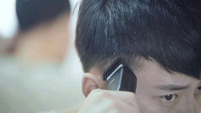 宅家理发你也行，理发师教你自己理发，变帅其实就这么简单