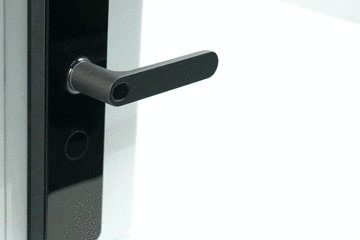 家庭守护第一关卡！五大智能门锁横评：安全原来这么多门道