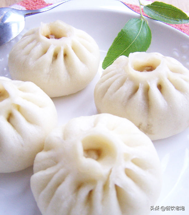 怎么包包子的手法(包子的包法与捏法图解)