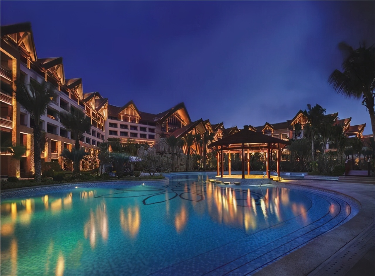 欢迎报考三亚中瑞酒店管理职业学院