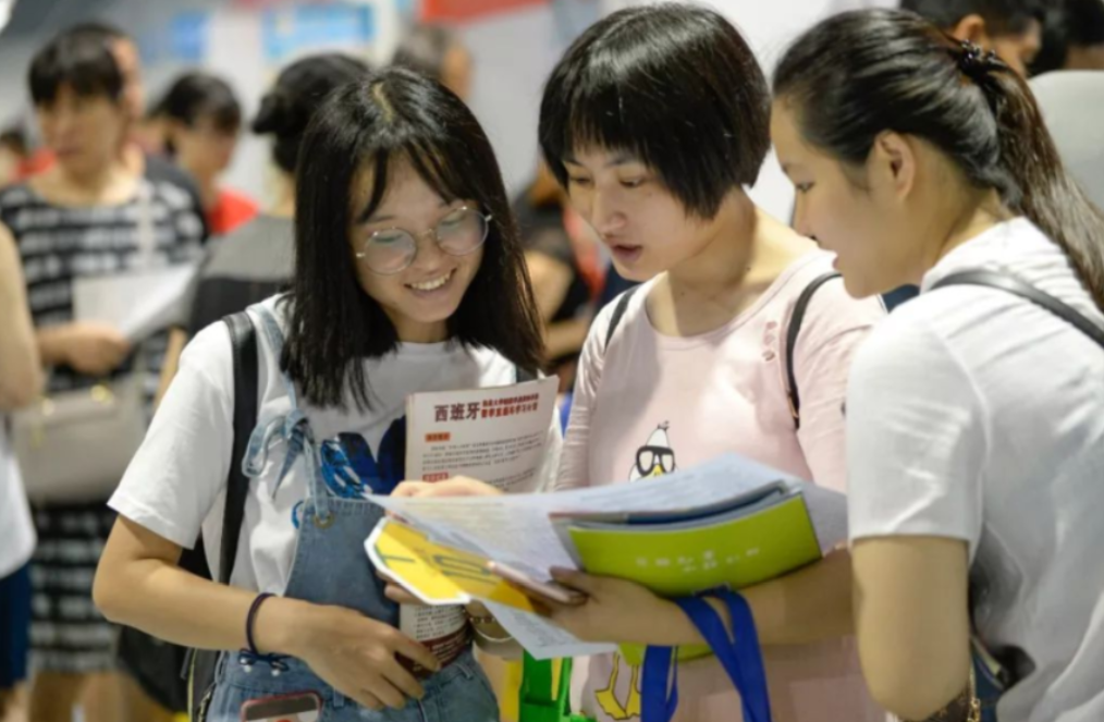 高考431分能捡漏上985，中山大学再爆“冷门”，多省录取分创新低