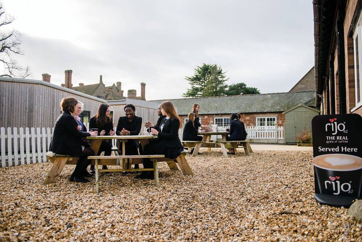 当中国风骨遇上英伦风范，苏州的这所学校，好赞