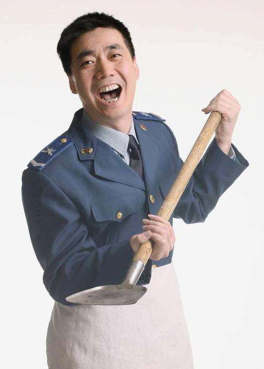 炊事班的故事老高对象寓意 _飞翔号