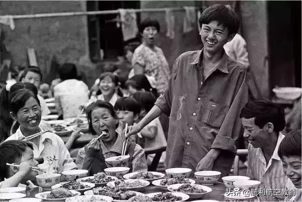 45张照片，几代人的高考记忆