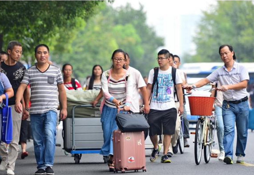 大学生宿舍人际关系（大学室友关系等级表火了）
