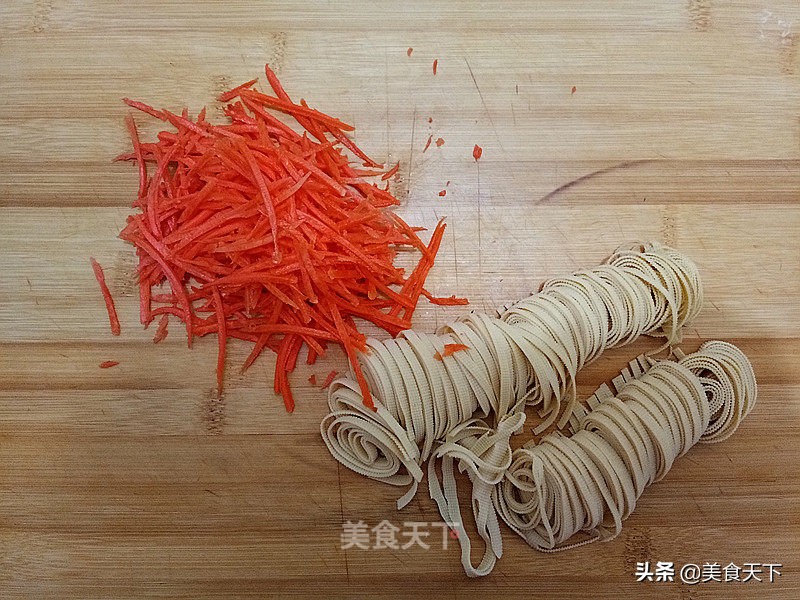 成本便宜，做法简单，豆皮的殿堂级做法