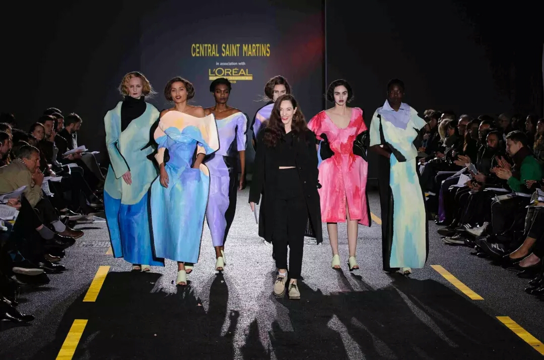 院校 | 你成功从中央圣马丁毕业了吗？揭秘最难毕业的高校