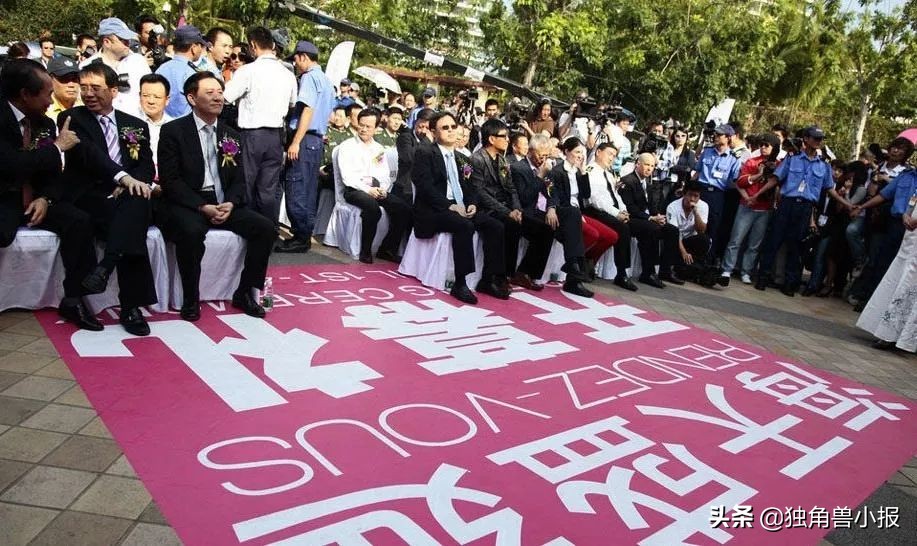 海天盛筵背后的海南富豪：游艇、豪车、商务机，他满足土豪的想象
