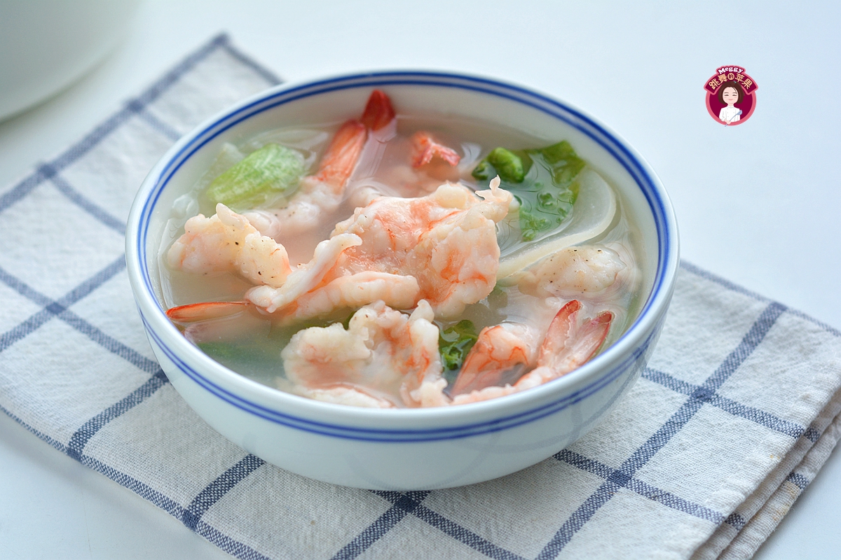 立秋多喝这锅萝卜汤，清鲜甜美开胃顺气，搭配多种食材美得很