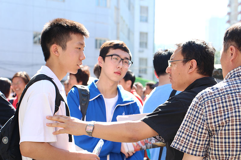 高考“黑马”，拥有哪些品质？班主任的4点建议，请参考