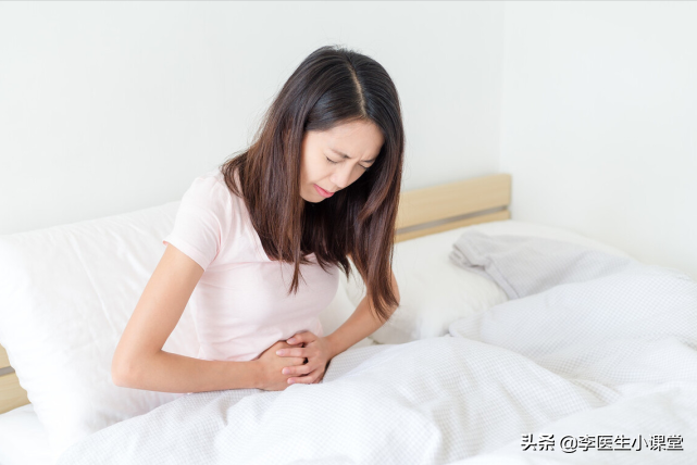 烧心反酸，反流性食管炎该怎么办？医生：这三类药物，效果极佳