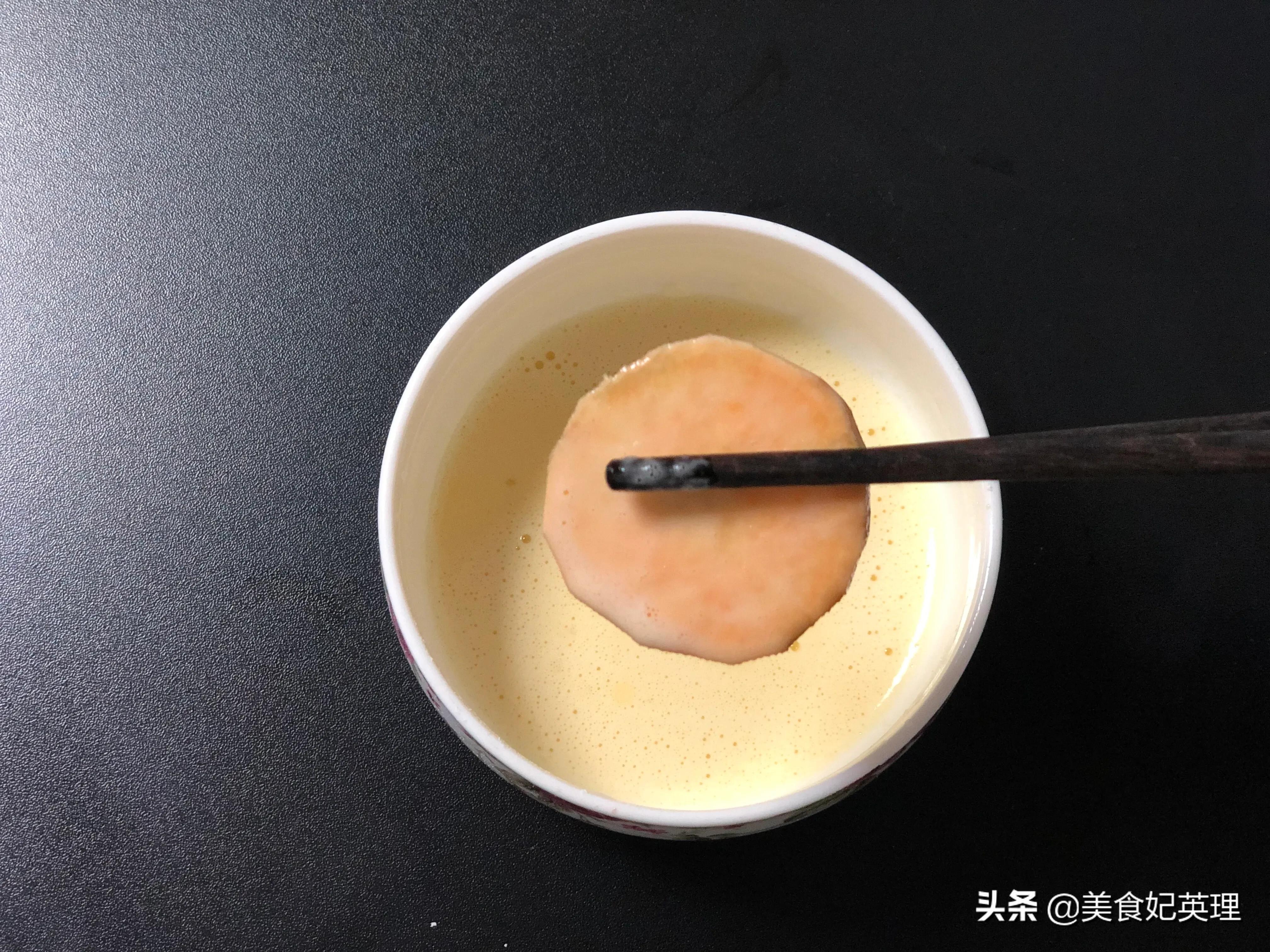 冬天就要吃烤红薯，别再用老方法烤了！加个鸡蛋，外脆里糯超好吃