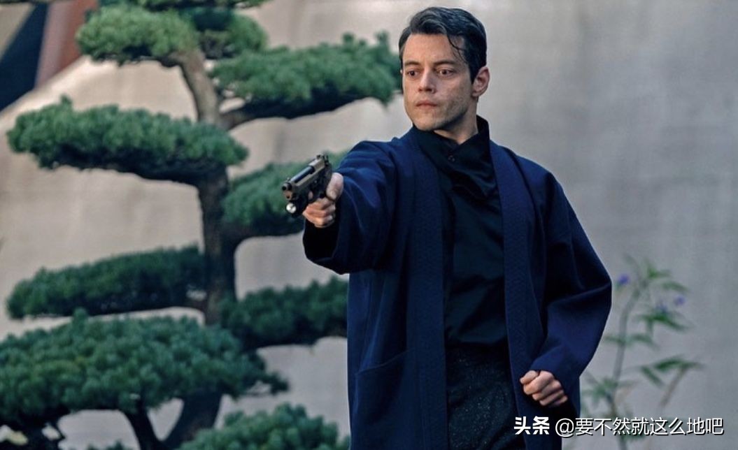 ​那些与邦德交战的影帝级反派，麦叔最虐、哈维尔·巴登最深入人心