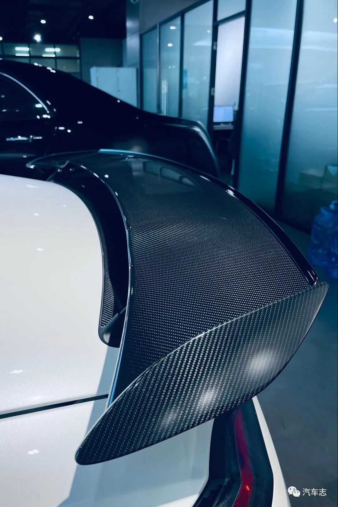 大陆仅十台的SLS AMG Black Series，零距离感受奔驰超跑的巅峰