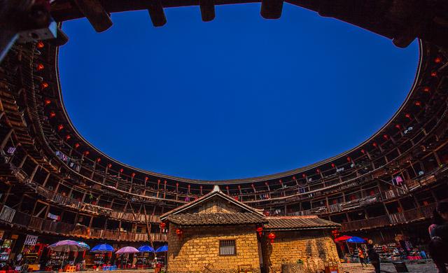 福建旅游景点介绍(福建的十大旅游景点)_想去哪儿