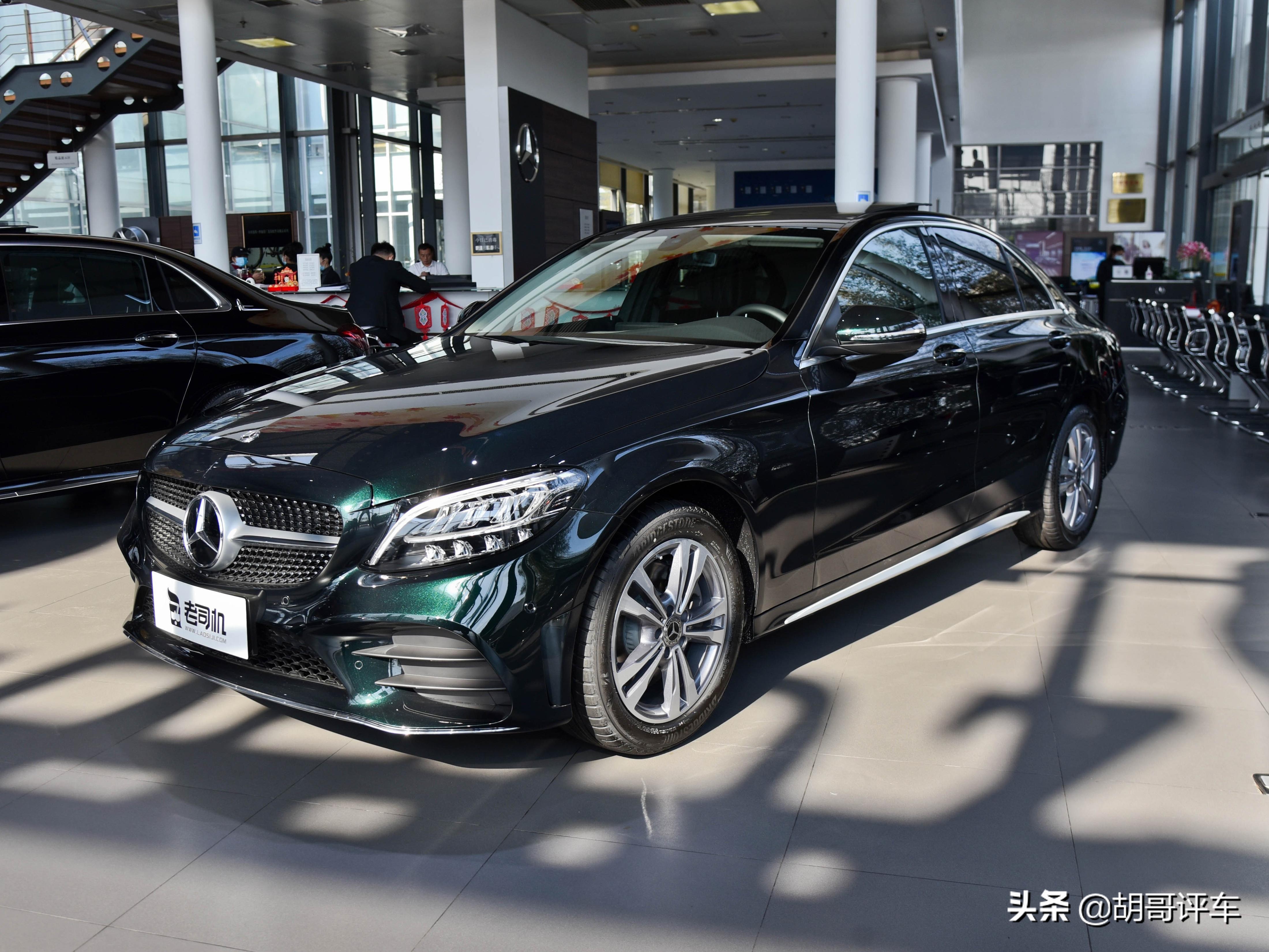奔驰C级油耗仅6L/100km，动力与节能兼备