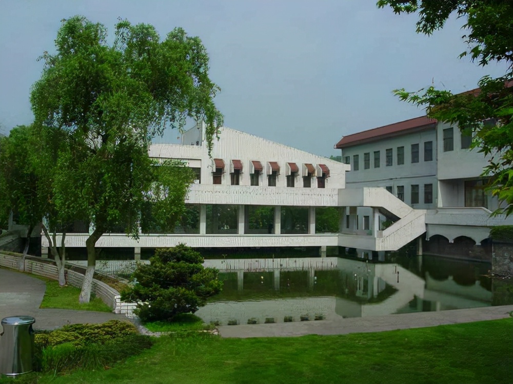 放假通知！河南这些高校的寒假时间统一提前，学生们欢呼雀跃