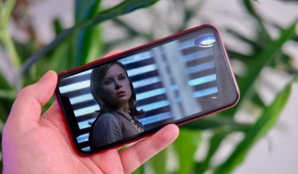 3年前的iPhone  XR，相当于安卓机什么水平？网友的回答很现实