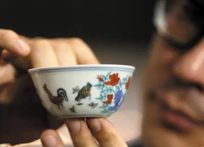 桃花泛绿豇豆红：康熙烧的名器竟如此美艳