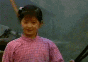 被韩红说二、情商负数的蒋欣37岁了，没考上大学的她为何能走红？