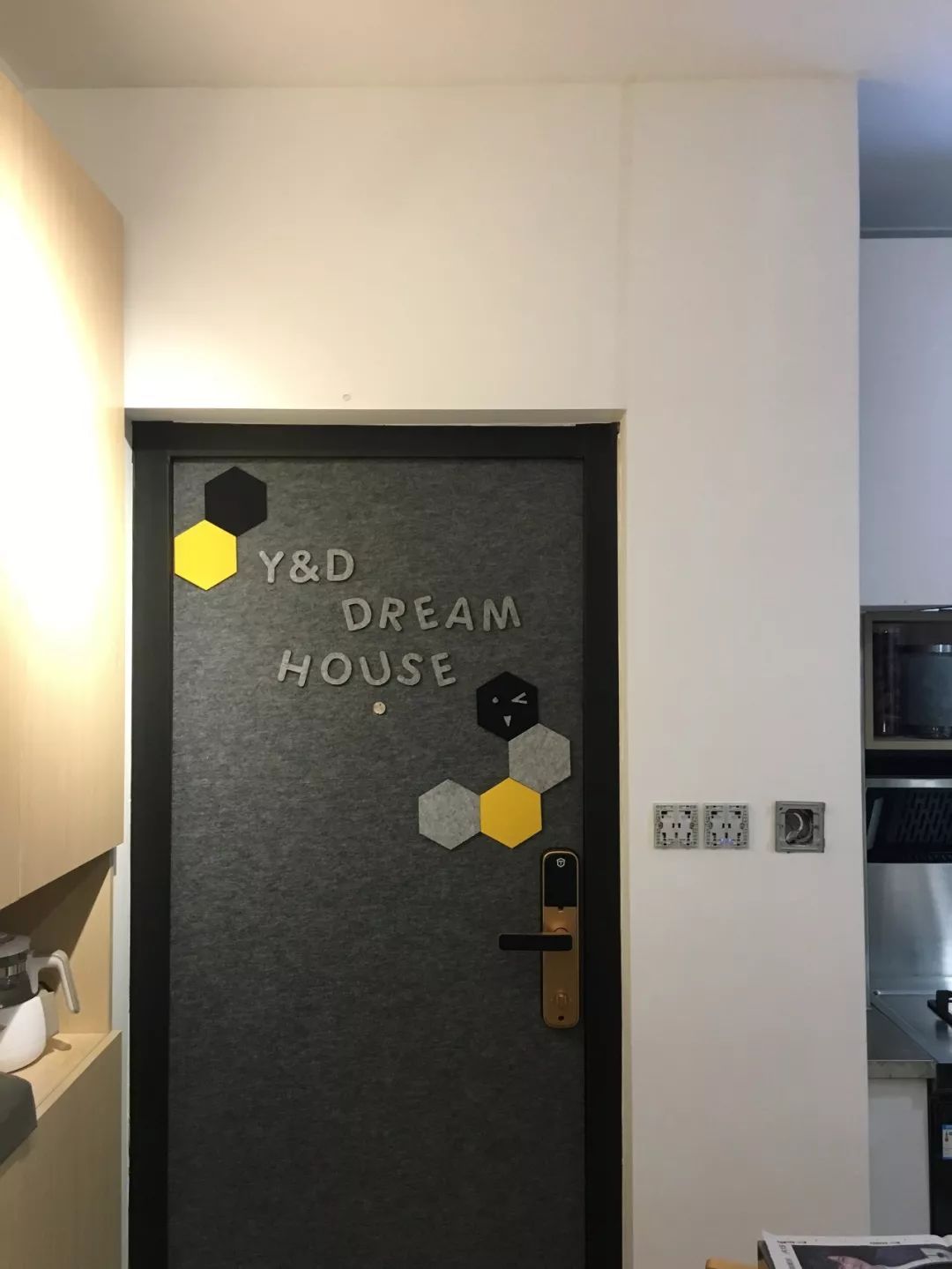 黑板墙材质实物对比