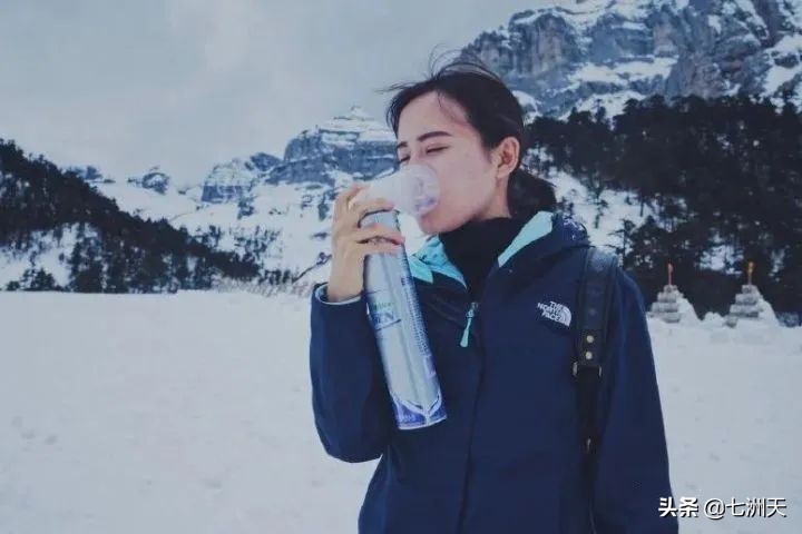 关于试错，何炅说年轻人做错是理所当然，白岩松却说90后不敢试错