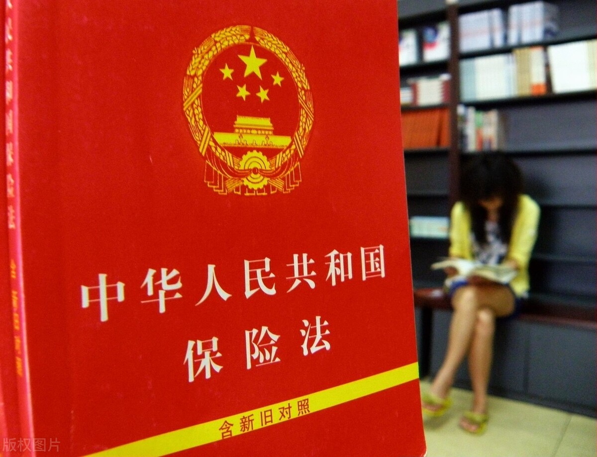 张家界一家六口起诉中国人寿索赔100万元：自己的车不算私家车？