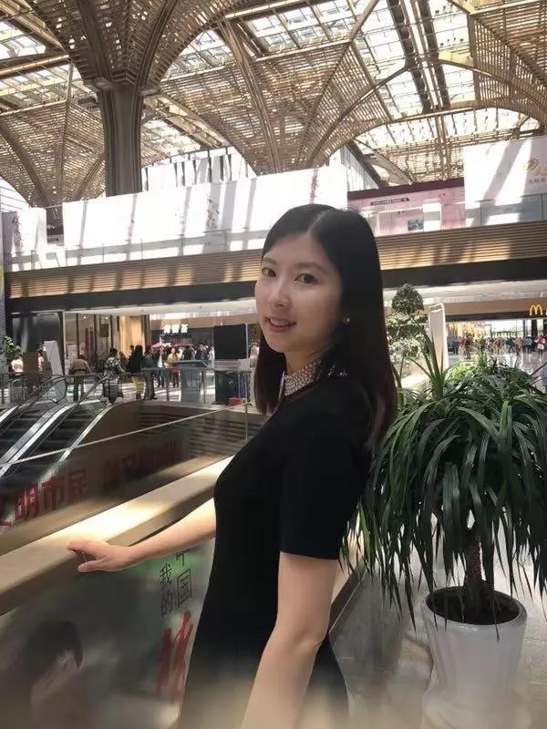 女院士、女书记、女世界冠军、女董事长，这14位“女神”都毕业于同一所大学！