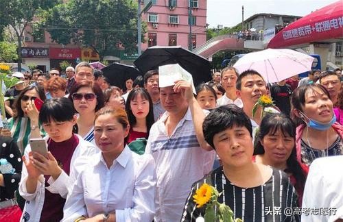 高考多少分才有机会读一本大学？比去年高还是低，很期待