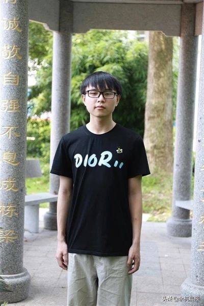 余杭实验中学今年高考一段上线171人！多人被中央美院、上海音乐学院录取