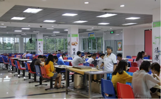 豪华配置！坐拥17个高颜值食堂，江苏这所双一流高校火了！