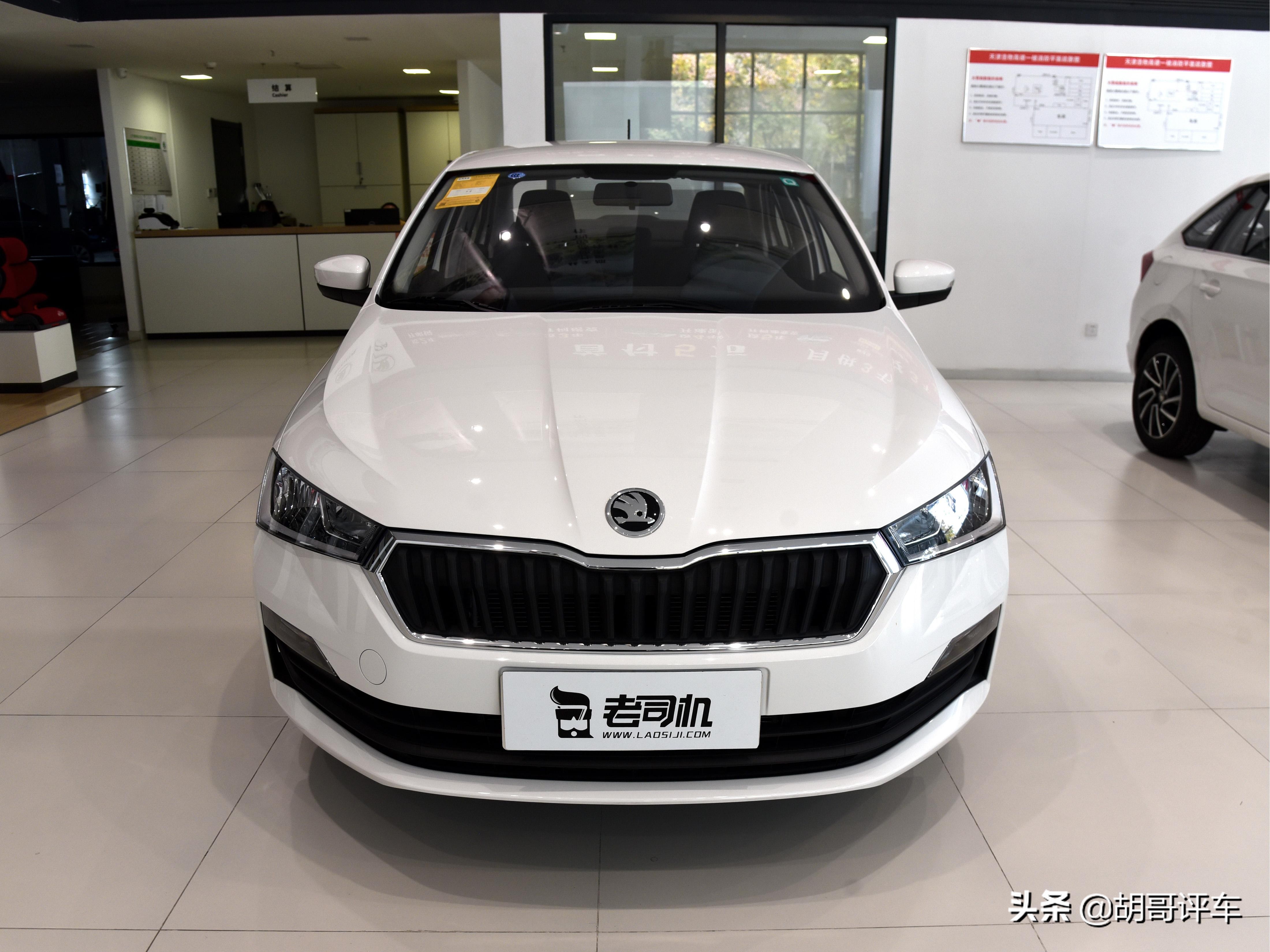 5.6L合资车，品质不错德系合资，三项自动挡，实拍昕锐