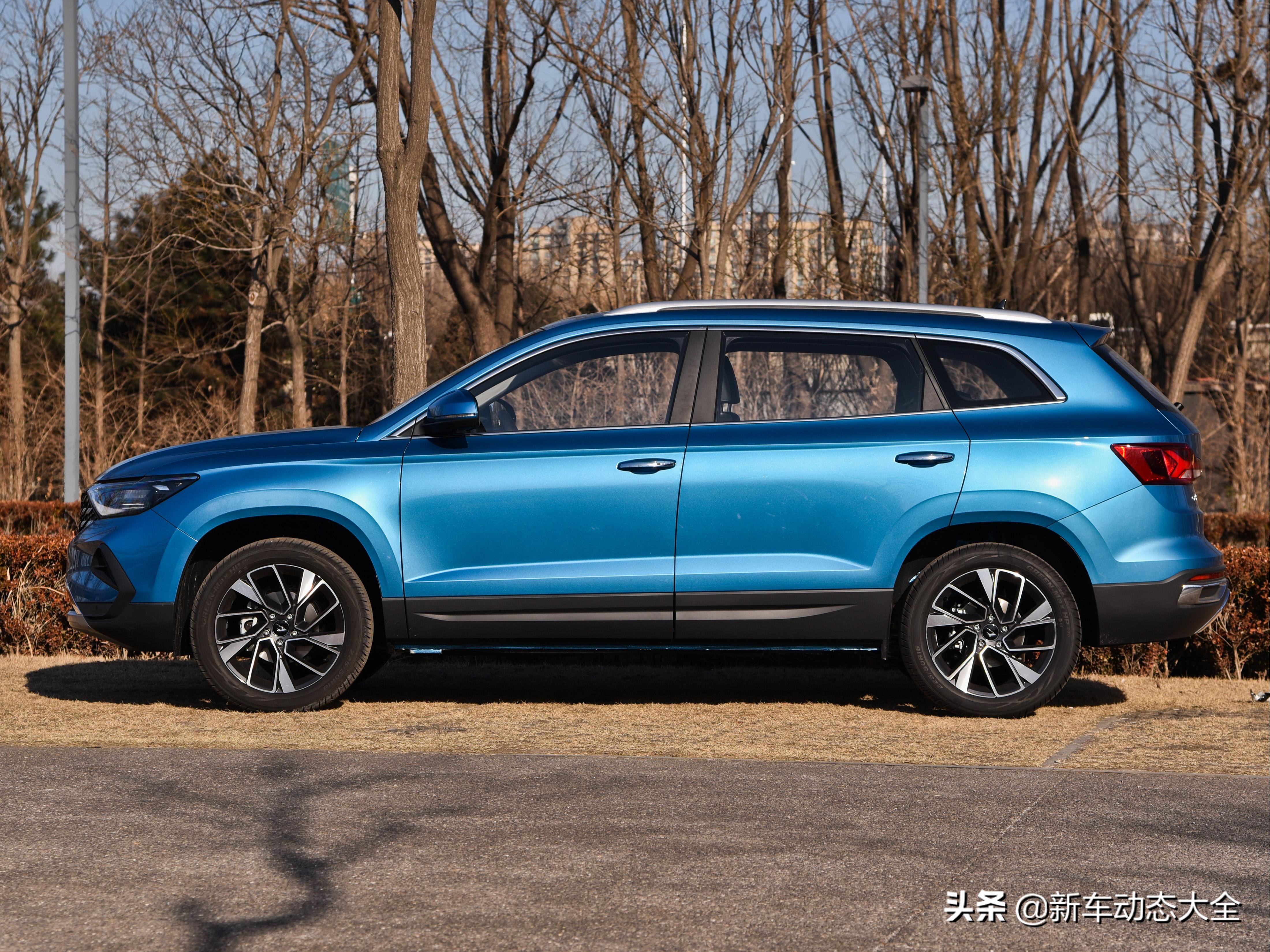 没有双离合都是6AT自动挡，合资品质的低价大SUV，实拍捷达VS7