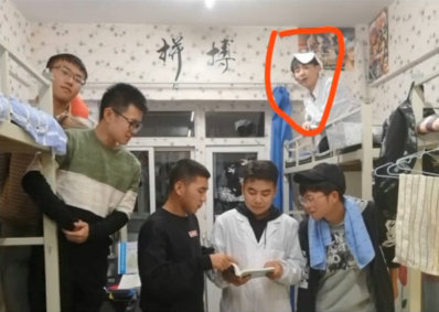 再也不讨厌查寝了，高校花式查寝的沙雕合集…