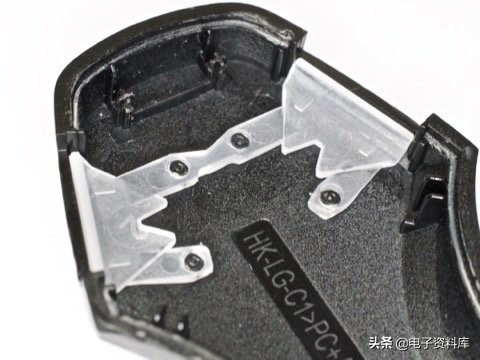 「电子产品拆解」汽车查找器和USB充电器