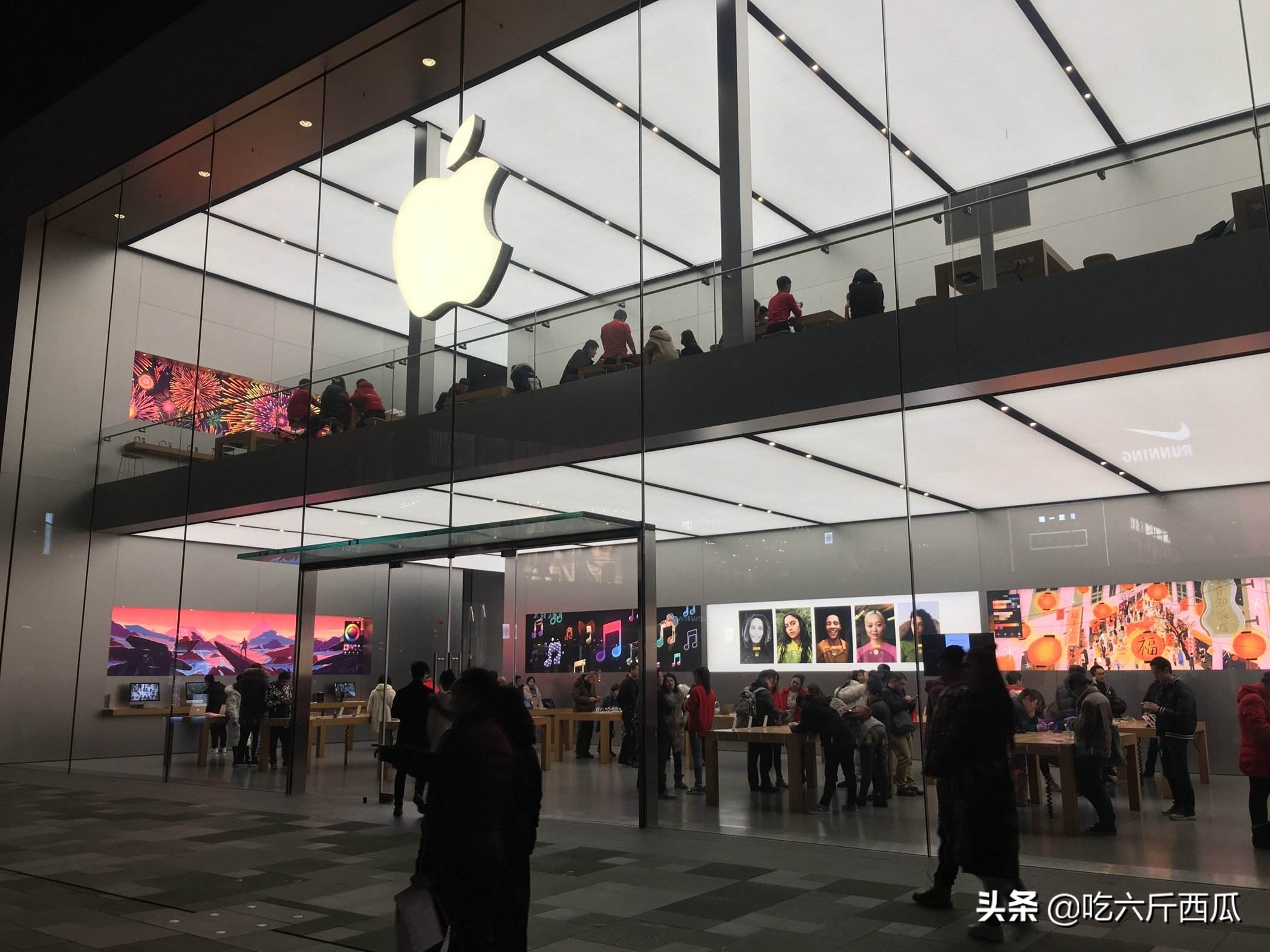 苹果零售店为什么大气上档次？这些装修细节你知道吗