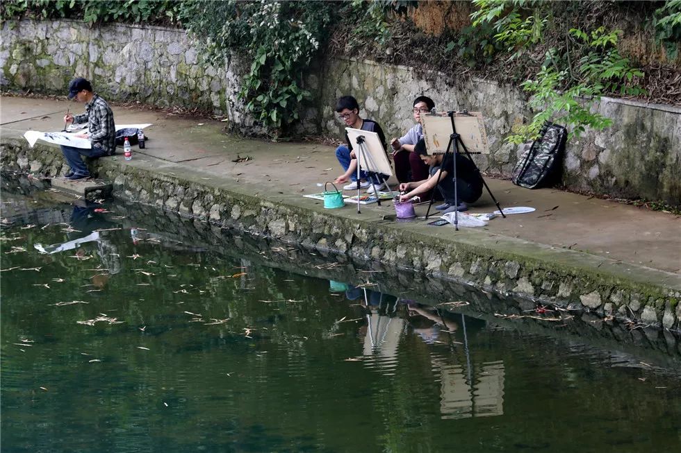 「名校解读」学子乐园、人才摇篮——广西民族大学附属中学