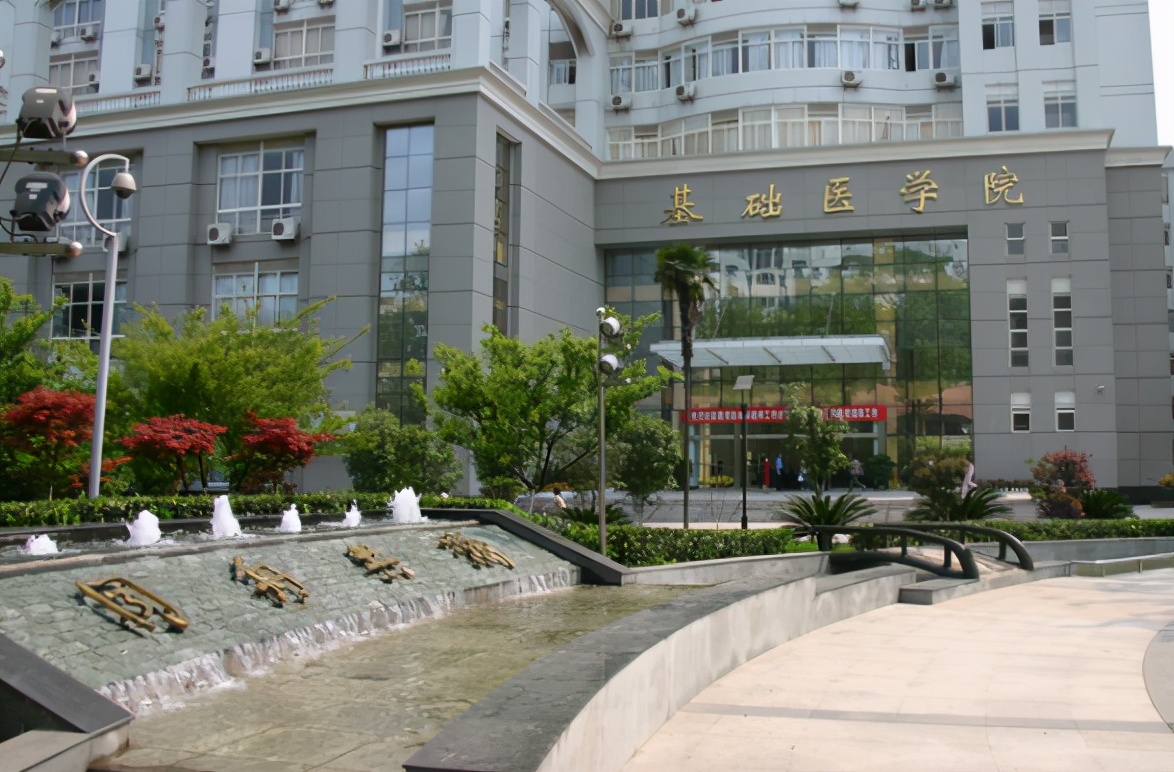 华科大和同济大学相隔千里，为啥结下8年恩怨？后来还对簿公堂