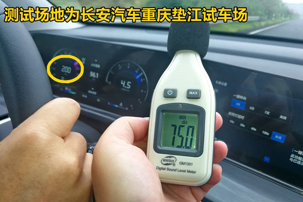 Lab测试：比汉兰达贵了几千块，丰田皇冠陆放到底值不值？