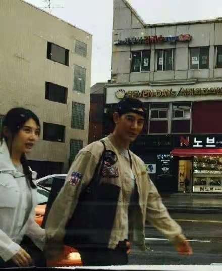 蒲巴甲的荒唐情史，以及他的著名前女友们