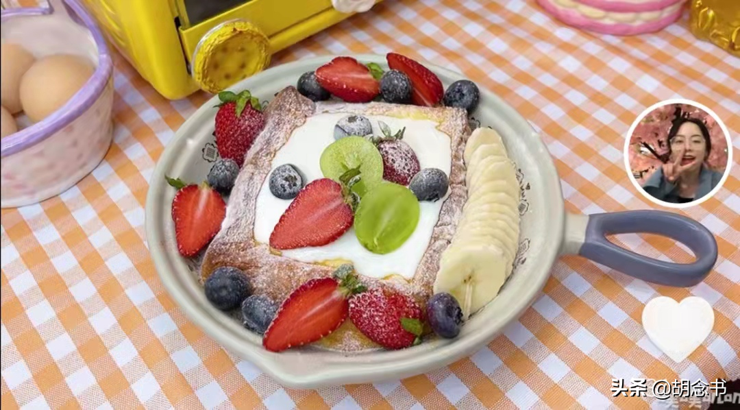 25岁厦门女孩，刚毕业就成为家庭主妇，仅用一年，实现年入千万