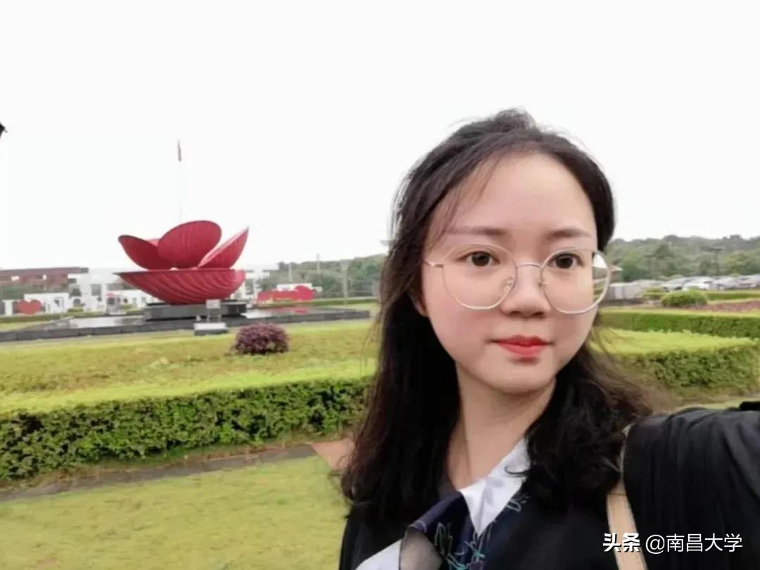 成都大学宿舍（这个寝室全员上岸）