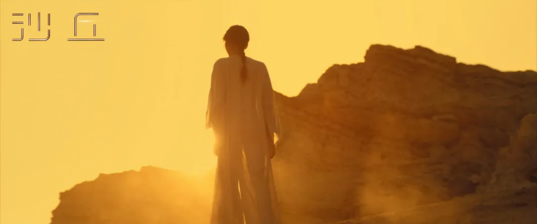 等了56年，《沙丘》上映！最难改编的科幻史诗，到底有多神？