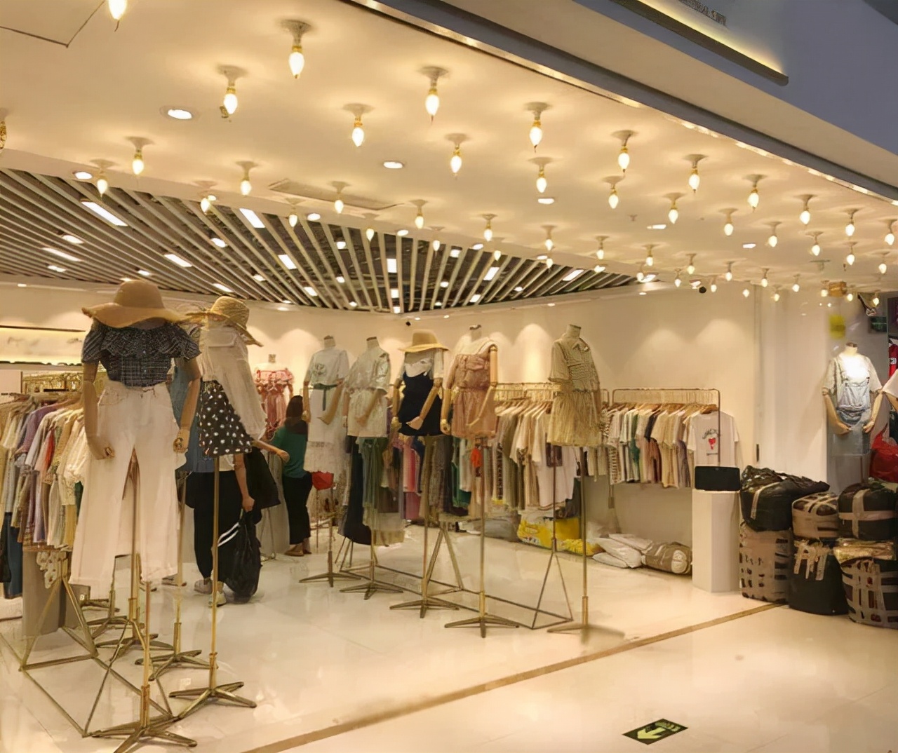 盘点广州各大服装批发市场，服装人不可错过的一篇文章