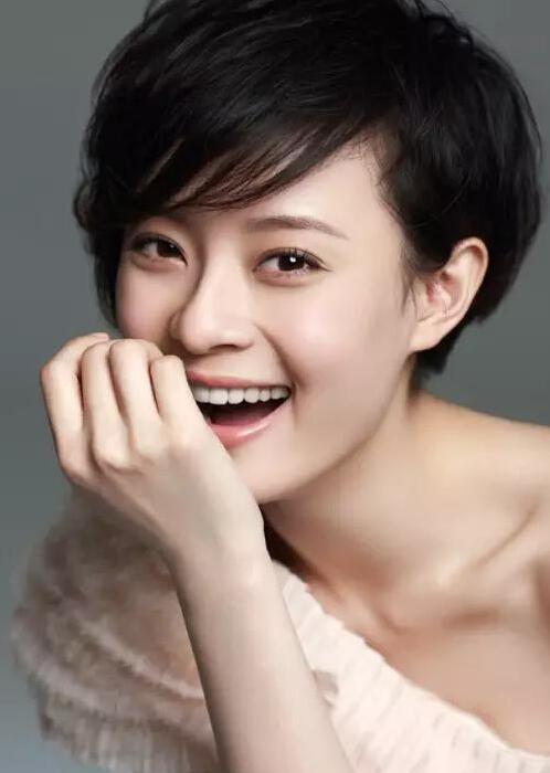 19年前，孙俪资助了“白眼狼”向海清，但她从未想过，会走到今天