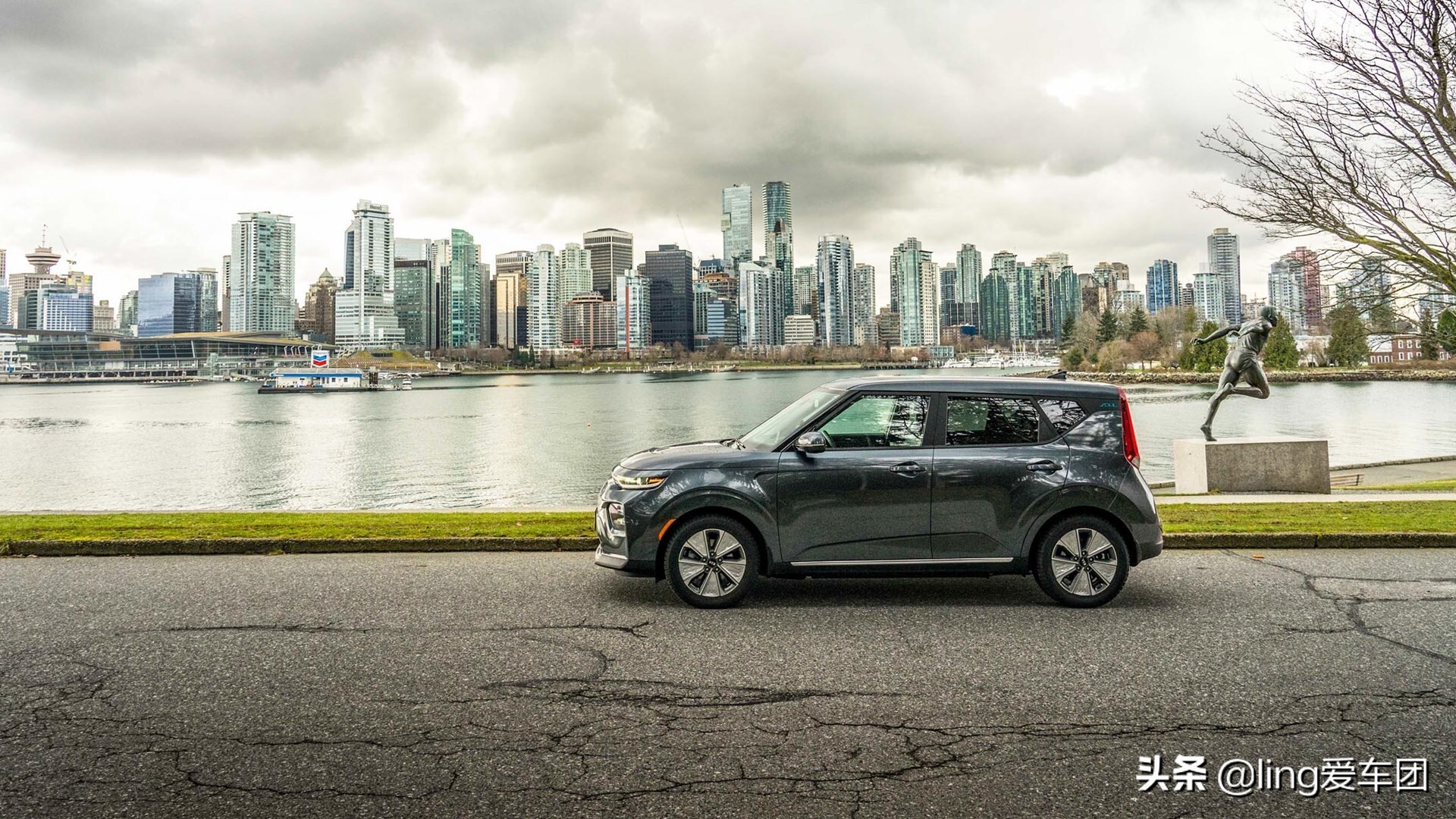 2021年起亚秀尔soul ev纯电版:300公里续航够吗?