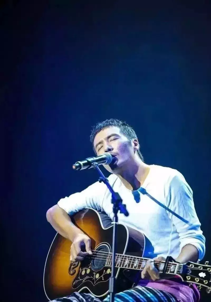 2019年十首爆火歌曲，你的歌单里有几首？