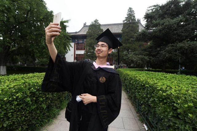 北大古生物专业：六代单传，一人旷课全系放假，毕业照只有一个人