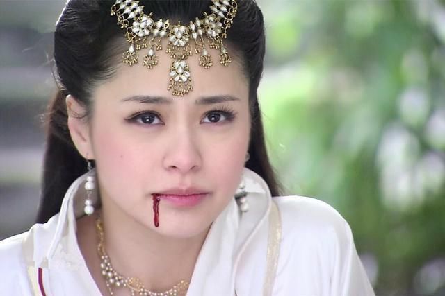 美女的小便流血图片(看古装美女吐血桥段) - 赤虎壹号