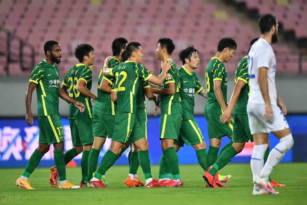 北京时间8月15日,2021赛季中超联赛苏州赛区第8轮补赛,北京国安对阵